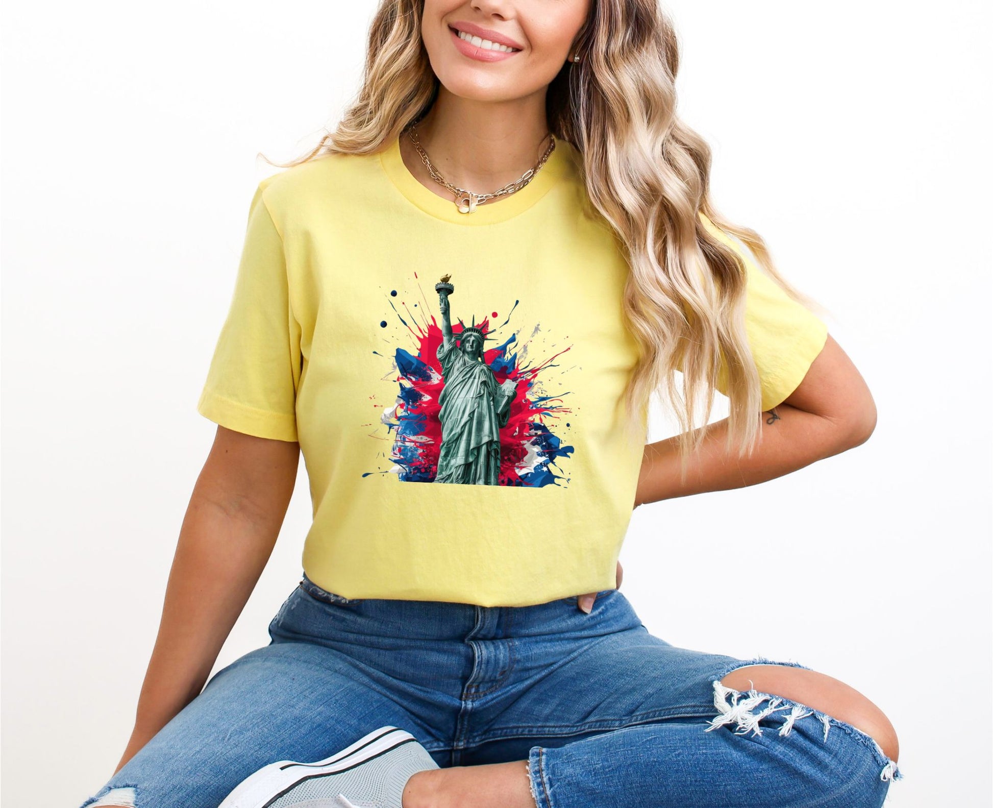 Statue of Liberty and Flag Colors Yellow T-Shirt